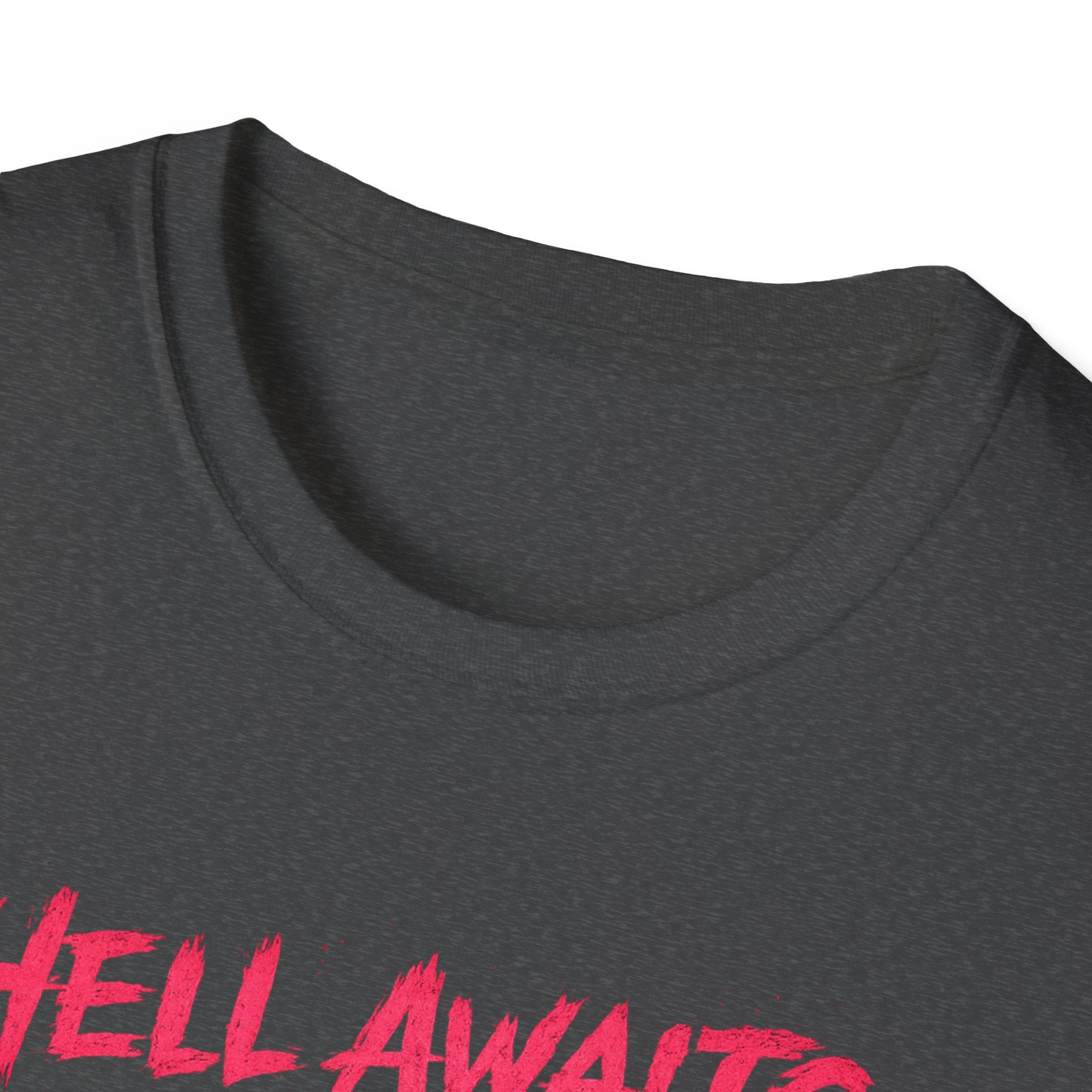 Hell Awaits I'm Coming cat graphic T-Shirt | Gothic moon, neon pink horror