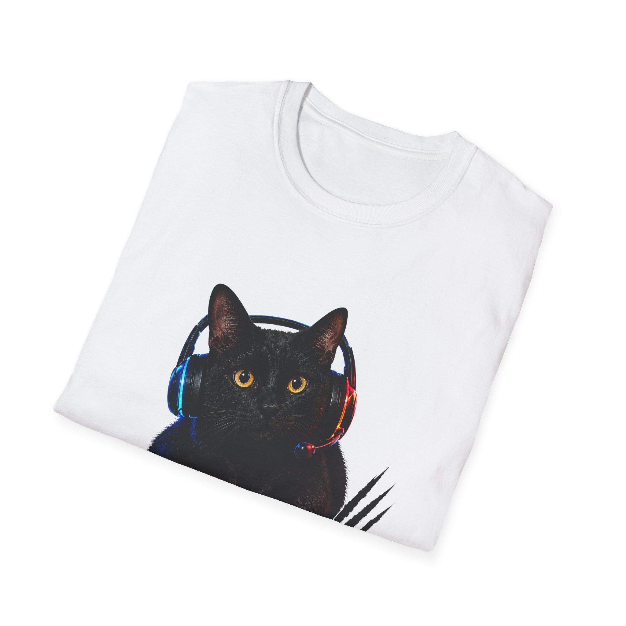 Black Cat with Headphones I Saw That T-Shirt | Funny Cat Tee