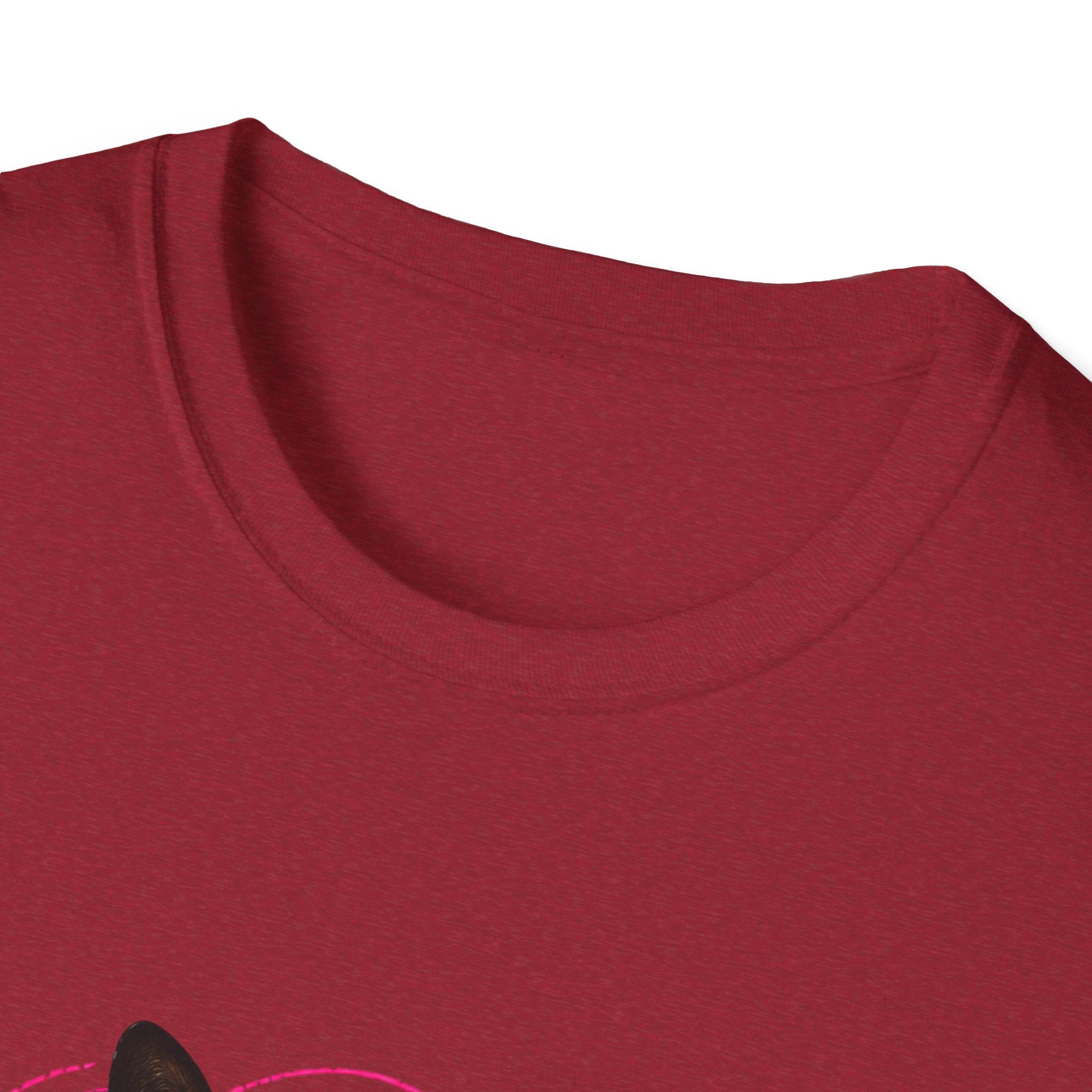 Confused Black Cat why did I walk in here? T-Shirt | Cat Humor Tee