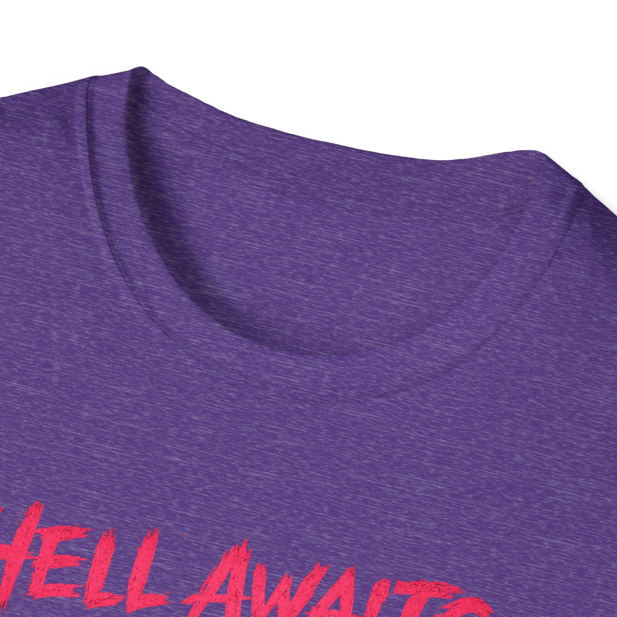 Hell Awaits I'm Coming cat graphic T-Shirt | Gothic moon, neon pink horror