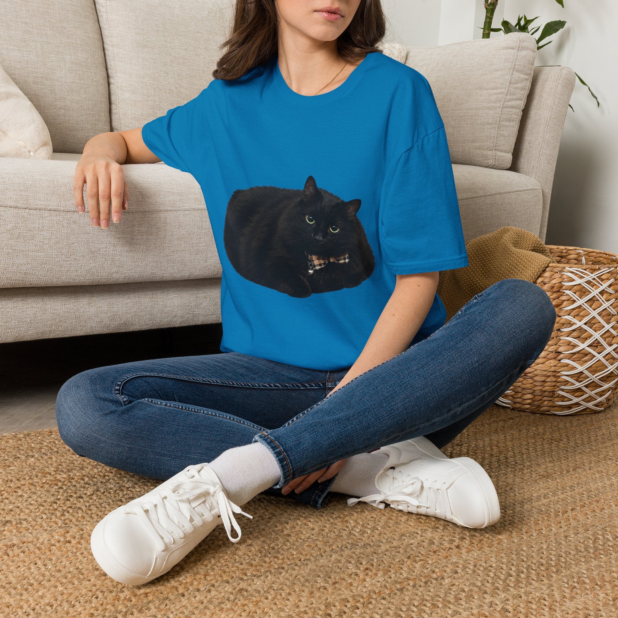 Peeking Black Cat T-Shirt | Minimal Cat Illustration