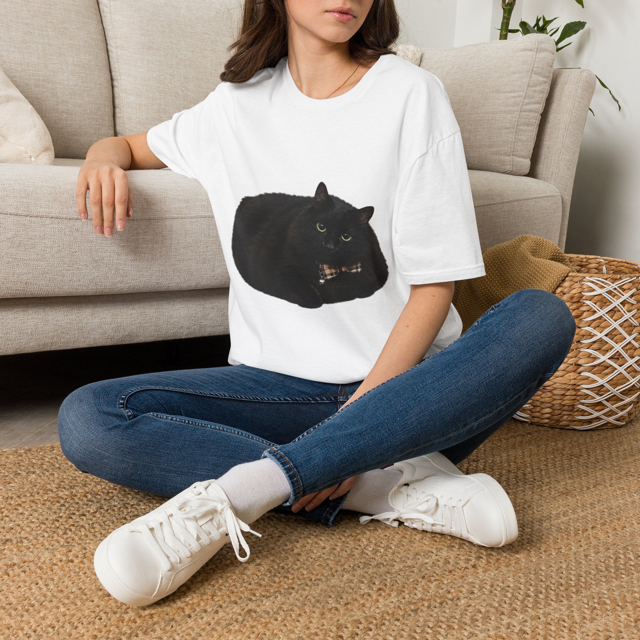 Peeking Black Cat T-Shirt | Minimal Cat Illustration